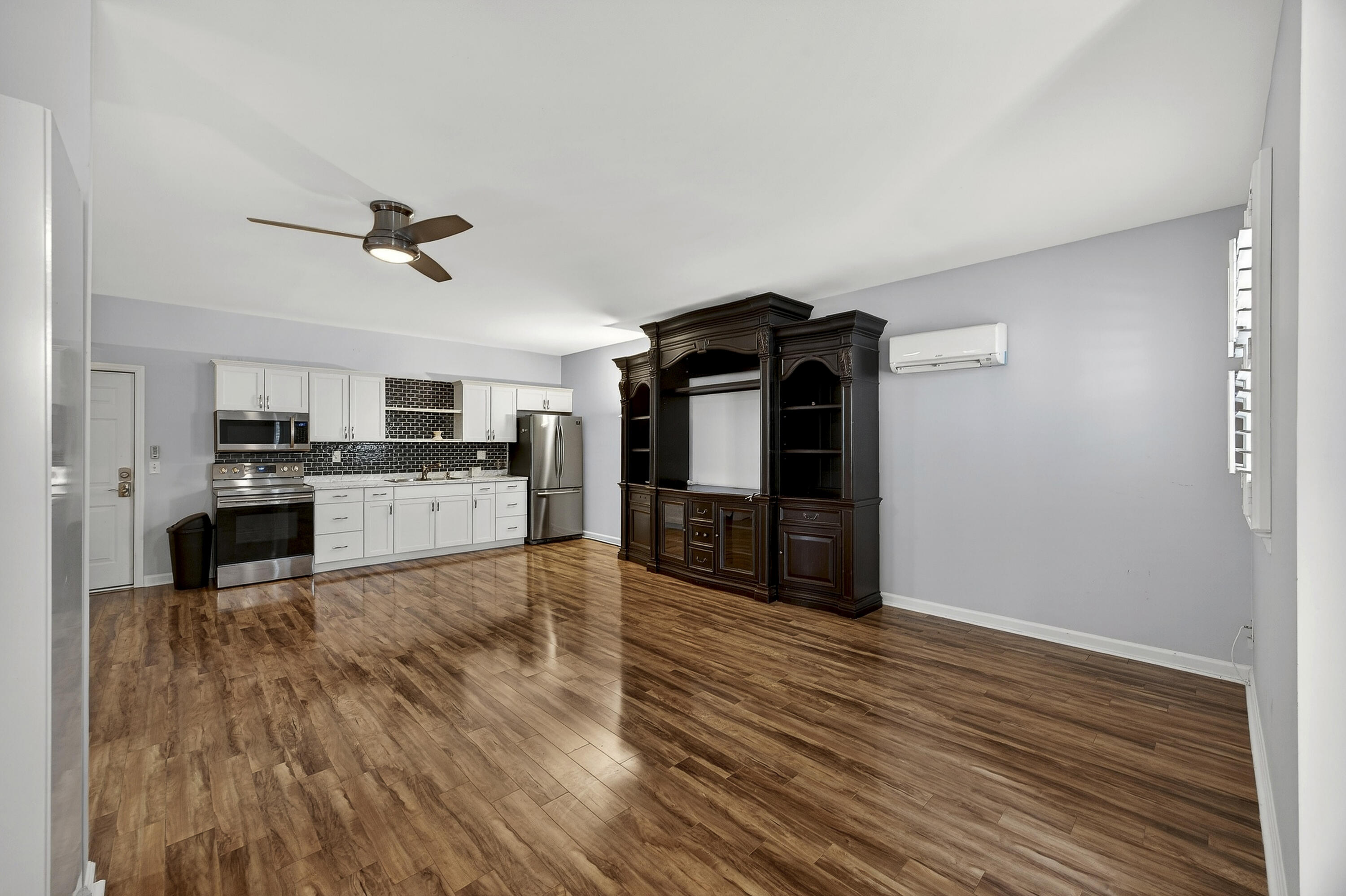 188 Fair Sailing Road Mount Pleasant, SC 29466 - Photo 47 of 62 243A0422