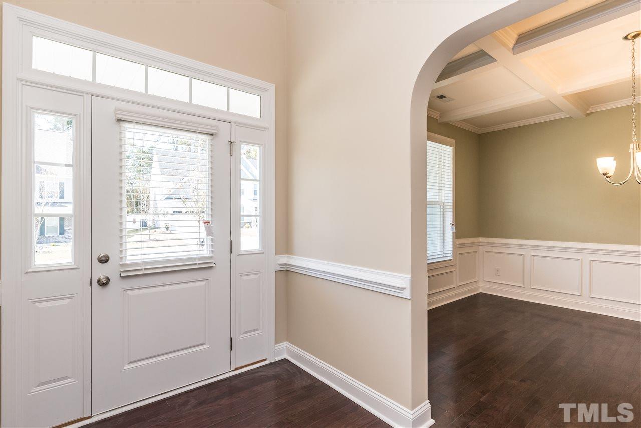 3418 Grosbeak Way Raleigh, NC 27616 - Photo 2 of 25 Gallery Image 2