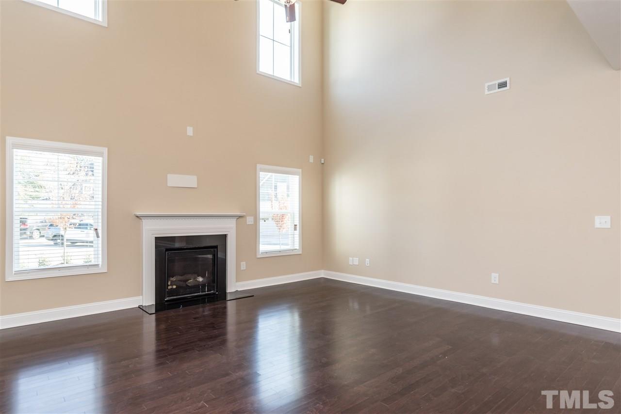 3418 Grosbeak Way Raleigh, NC 27616 - Photo 5 of 25 Gallery Image 5