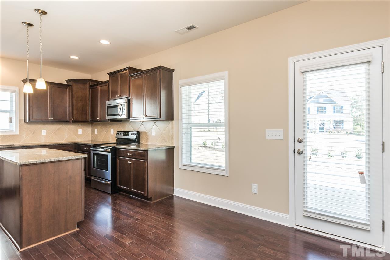 3418 Grosbeak Way Raleigh, NC 27616 - Photo 9 of 25 Gallery Image 9
