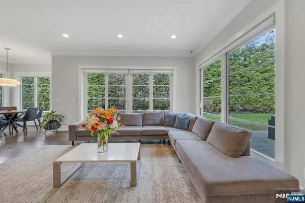 $2,998,000 | 45 Brook Way, Demarest, NJ 07627