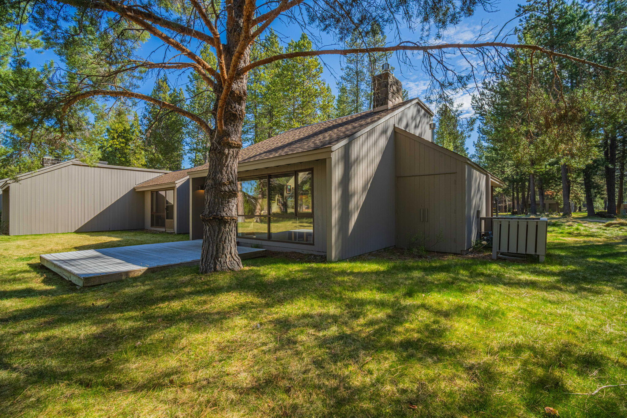 57258 Island Road, Unit 58 Sunriver, OR 97707 - Photo 28 of 30 28-web-or-mls-58 Meadow House-28