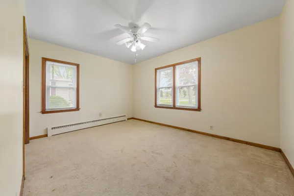$140,000 | 210 West 3rd Street, Hayward, MN 56043