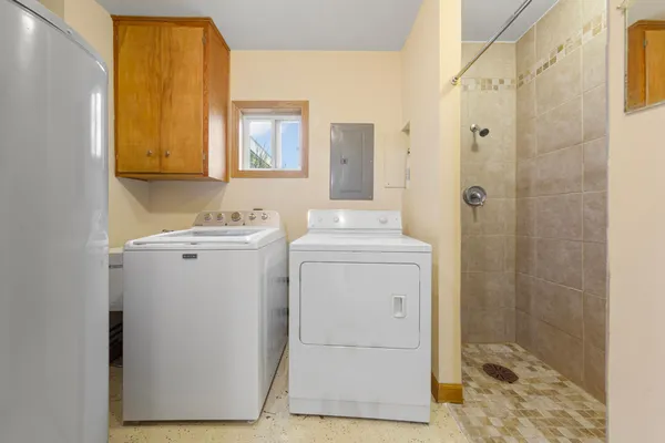 $140,000 | 210 West 3rd Street, Hayward, MN 56043