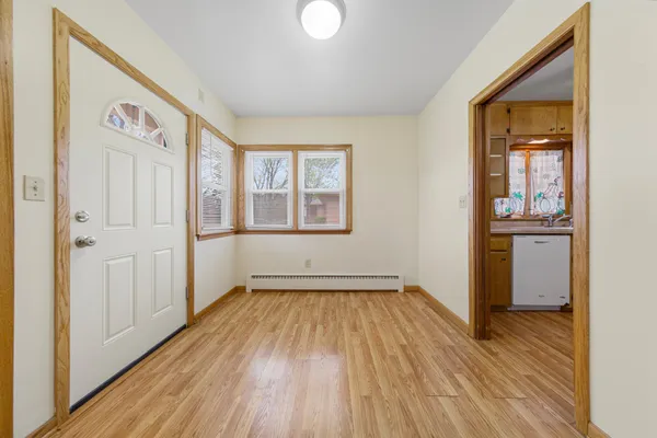 $140,000 | 210 West 3rd Street, Hayward, MN 56043