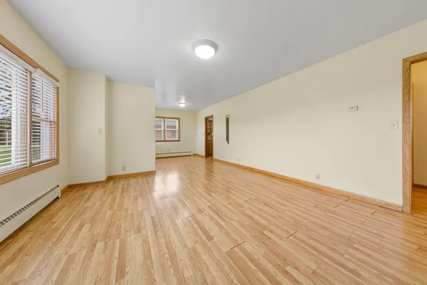 $140,000 | 210 West 3rd Street, Hayward, MN 56043
