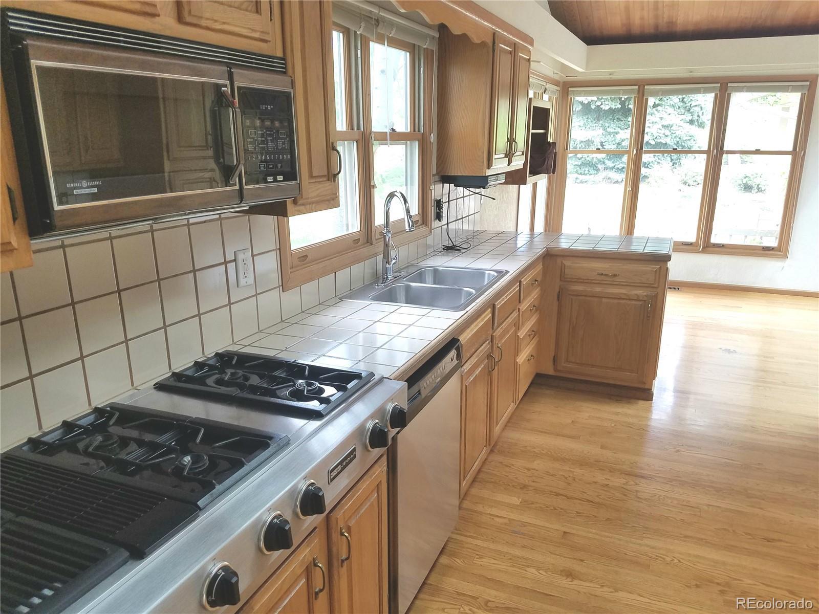 2 Blue Grouse Ridge Road Littleton, CO 80127 - Photo 16 of 28 Gallery Image 16