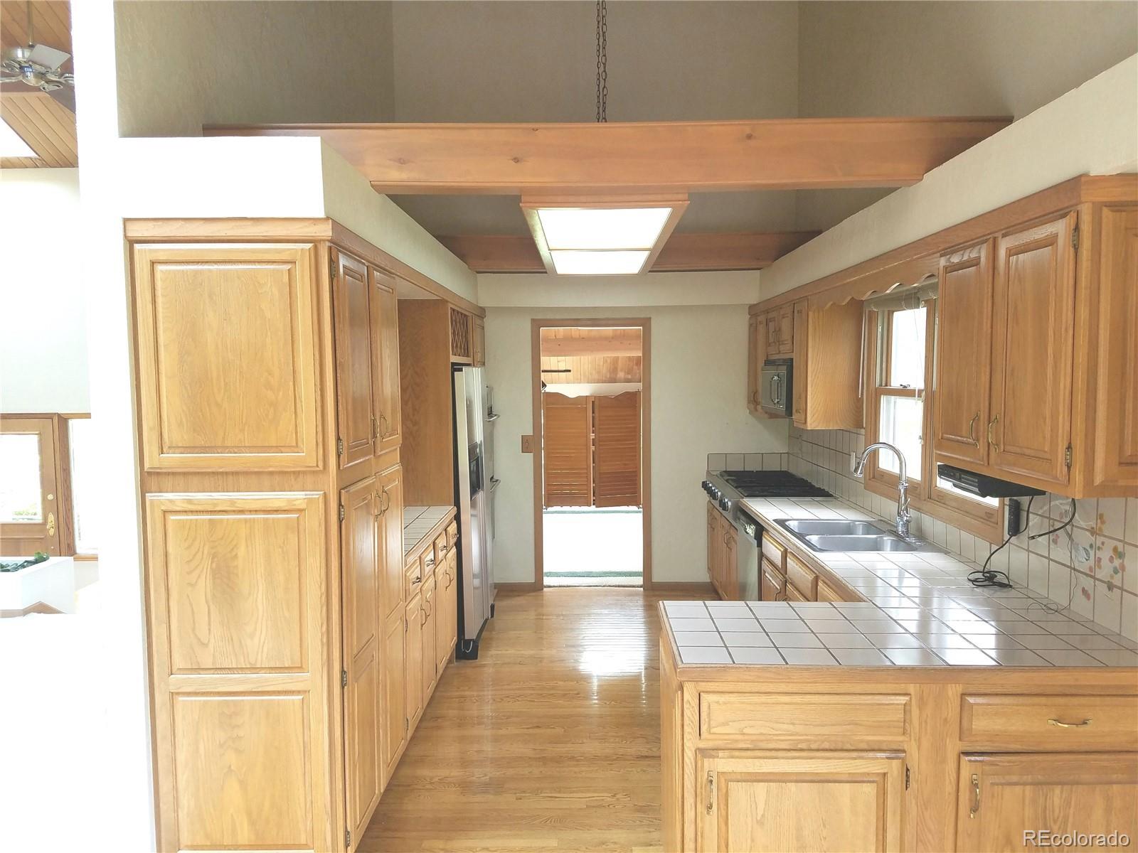 2 Blue Grouse Ridge Road Littleton, CO 80127 - Photo 17 of 28 Gallery Image 17