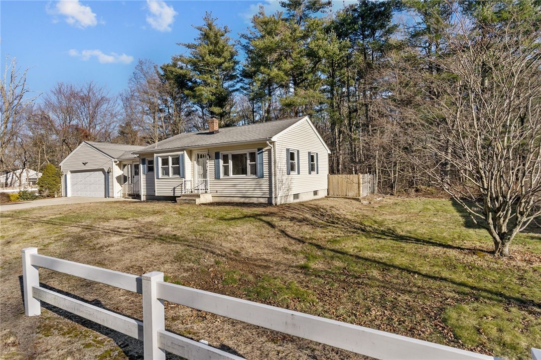 1175 Tarkiln Road Burrillville, RI 02830 - Photo 30 of 40