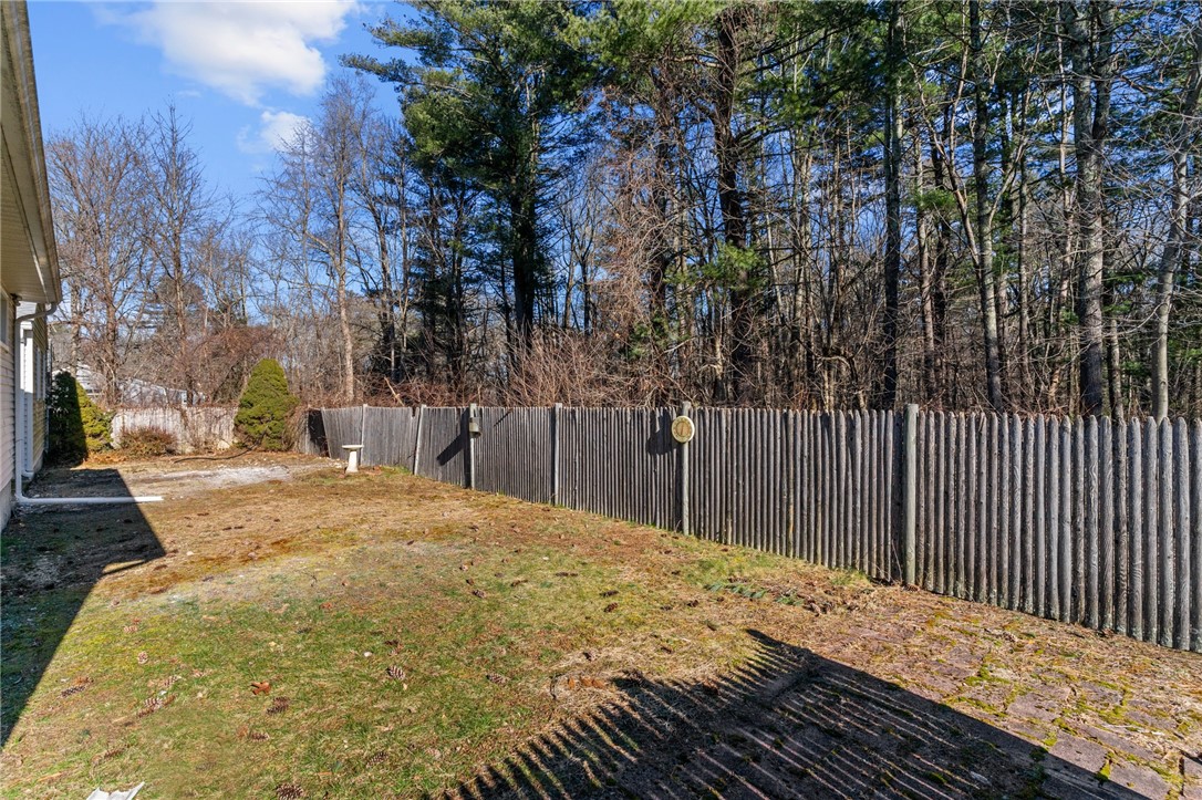 1175 Tarkiln Road Burrillville, RI 02830 - Photo 36 of 40