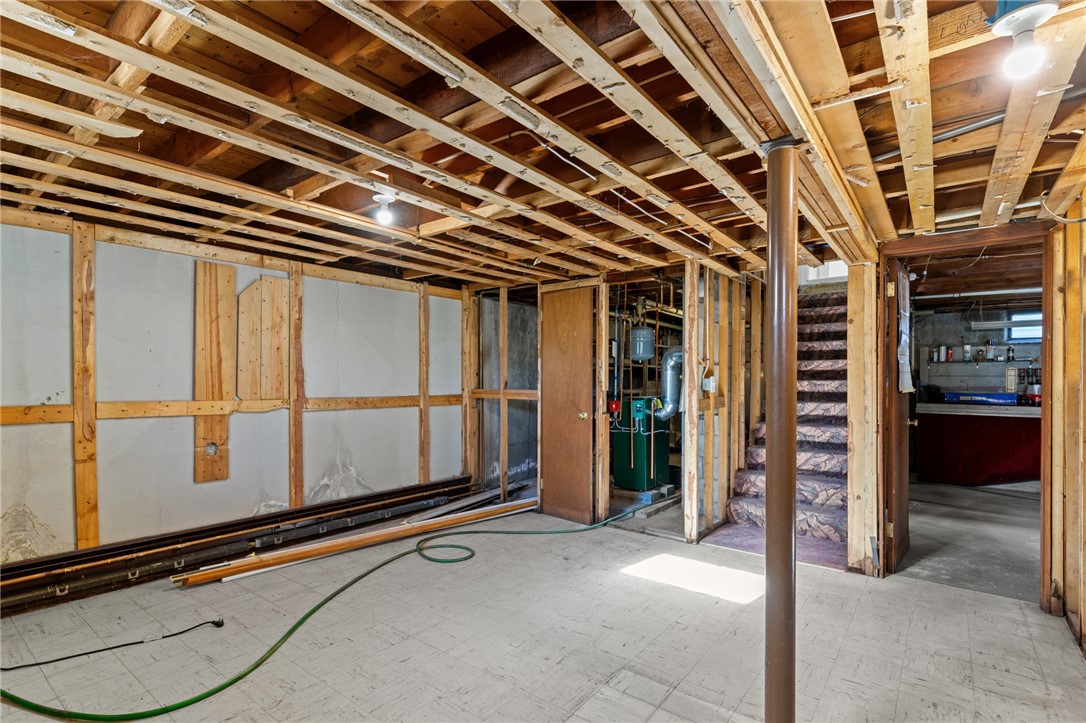 1175 Tarkiln Road Burrillville, RI 02830 - Photo 38 of 40