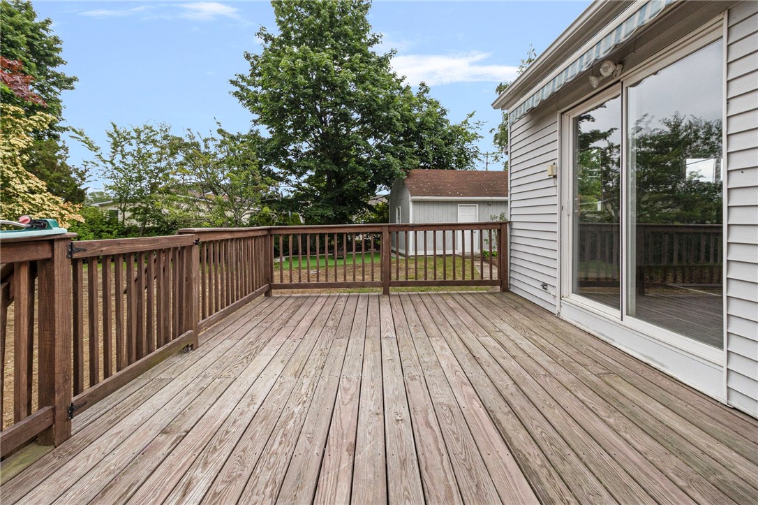 785 Main Avenue Warwick, RI 02886 - Photo 19 of 47
