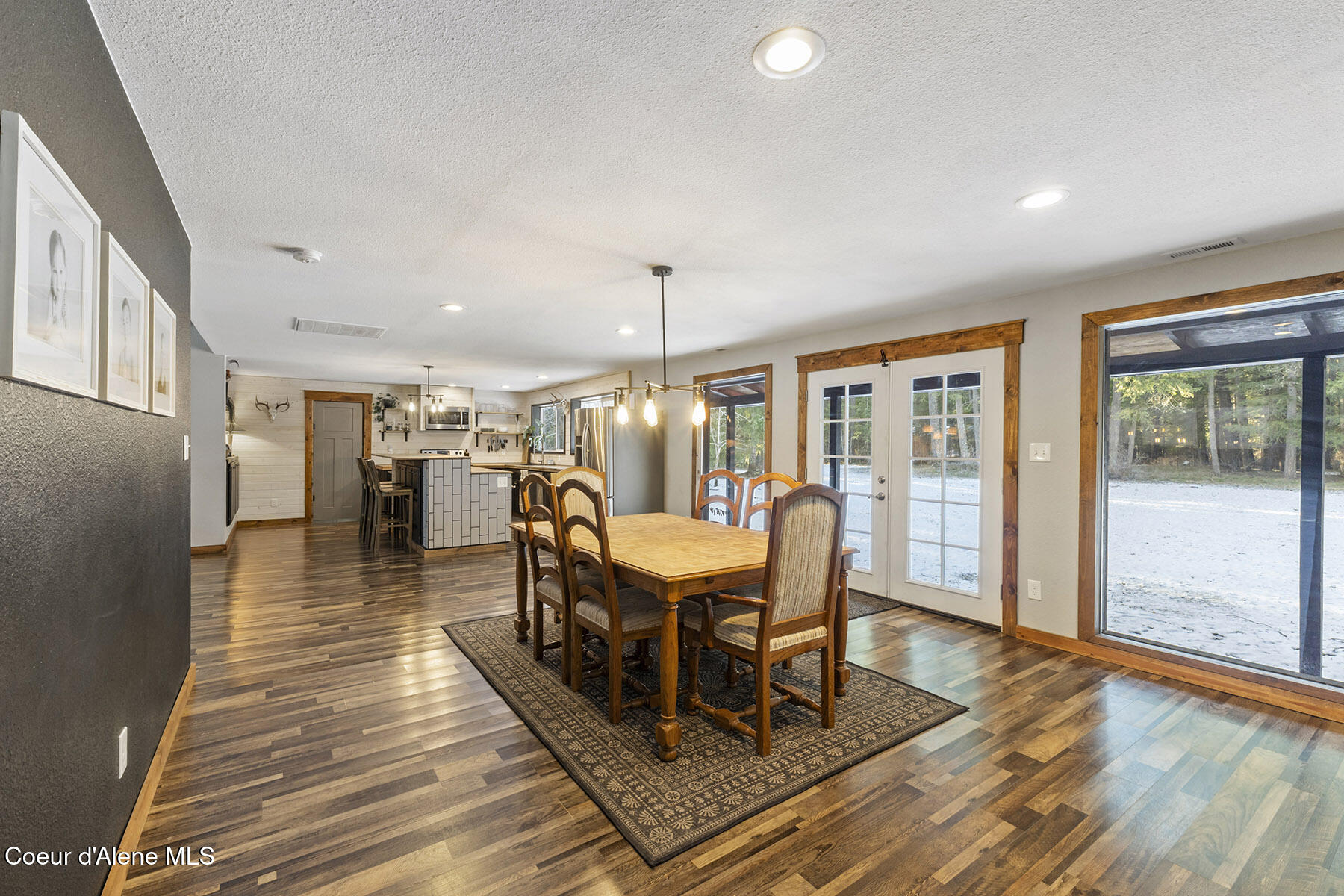 13757 North Idaho Road Rathdrum, ID 83858 - Photo 9 of 48 Open Kitchen/dining areas