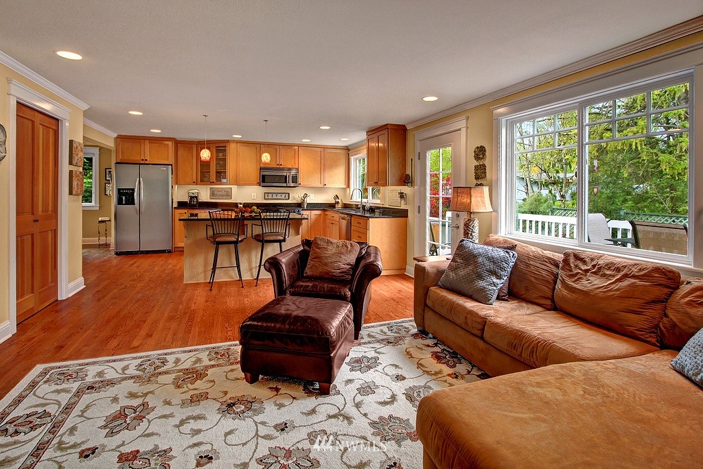 13738 Southeast 199th Place Renton, WA 98058 - Photo 9 of 18 Gallery Image 9