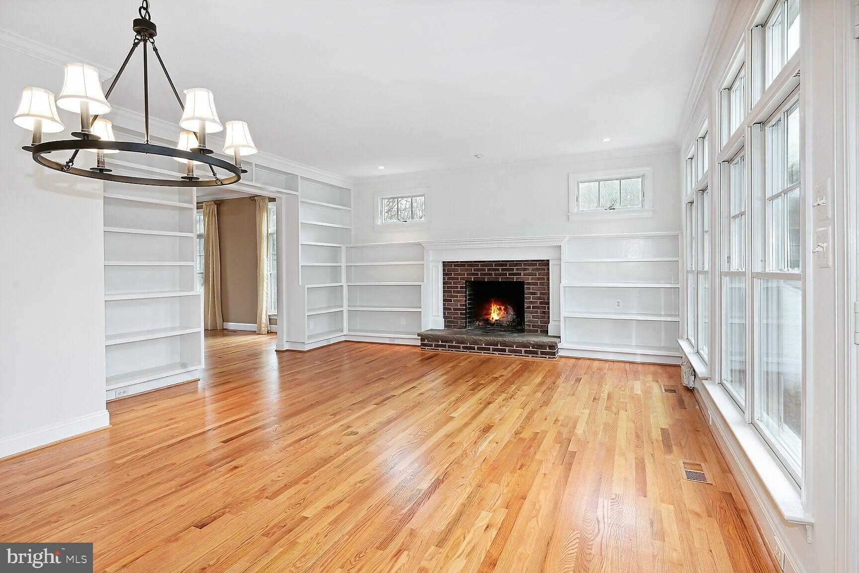 4340 37th Road North Arlington, VA 22207 - Photo 12 of 29