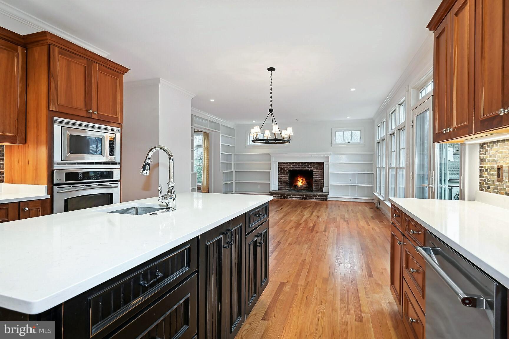 4340 37th Road North Arlington, VA 22207 - Photo 14 of 29