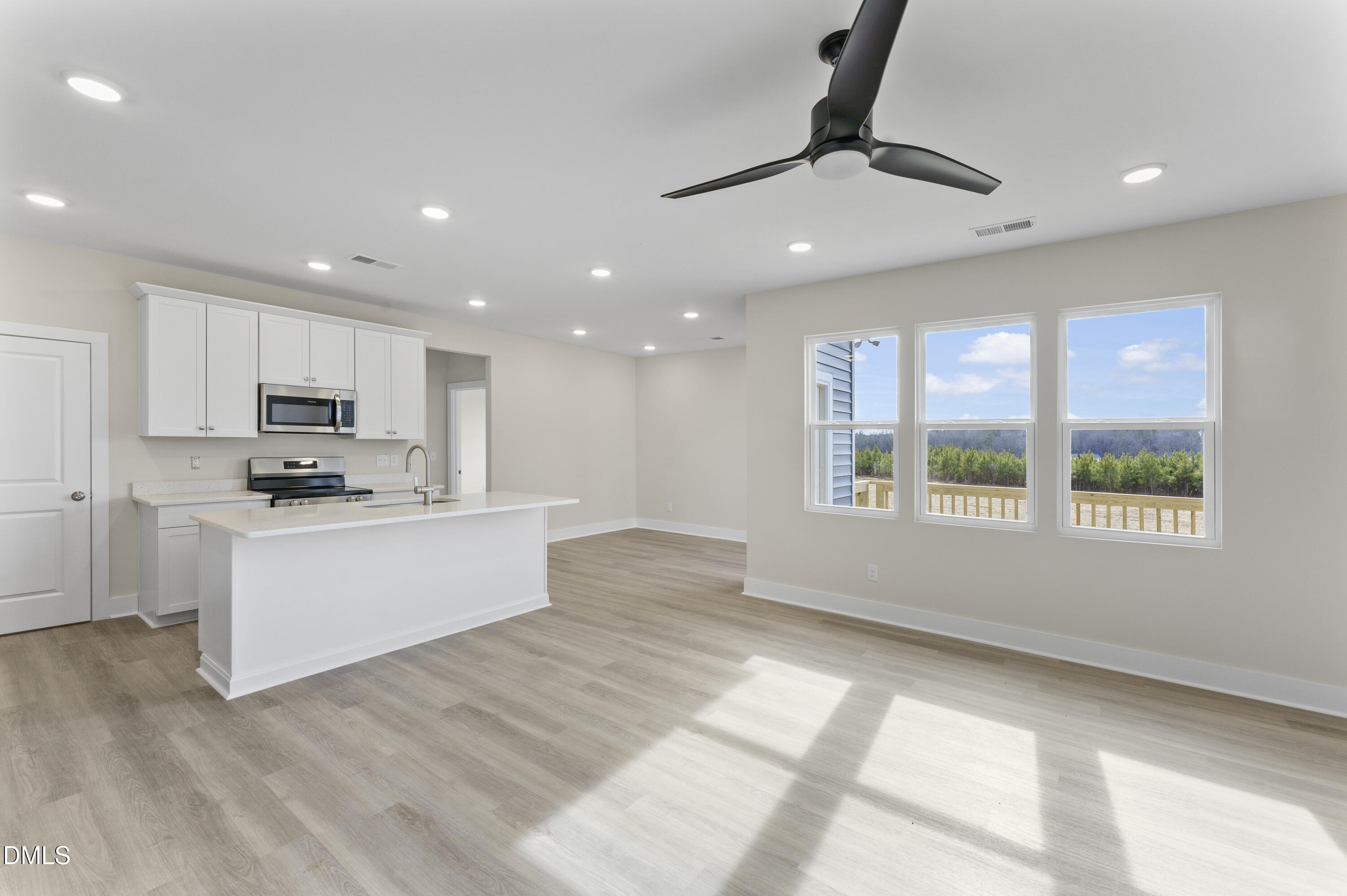 25 River Meadow Spring Hope, NC 27882 - Photo 3 of 30 4 (2)