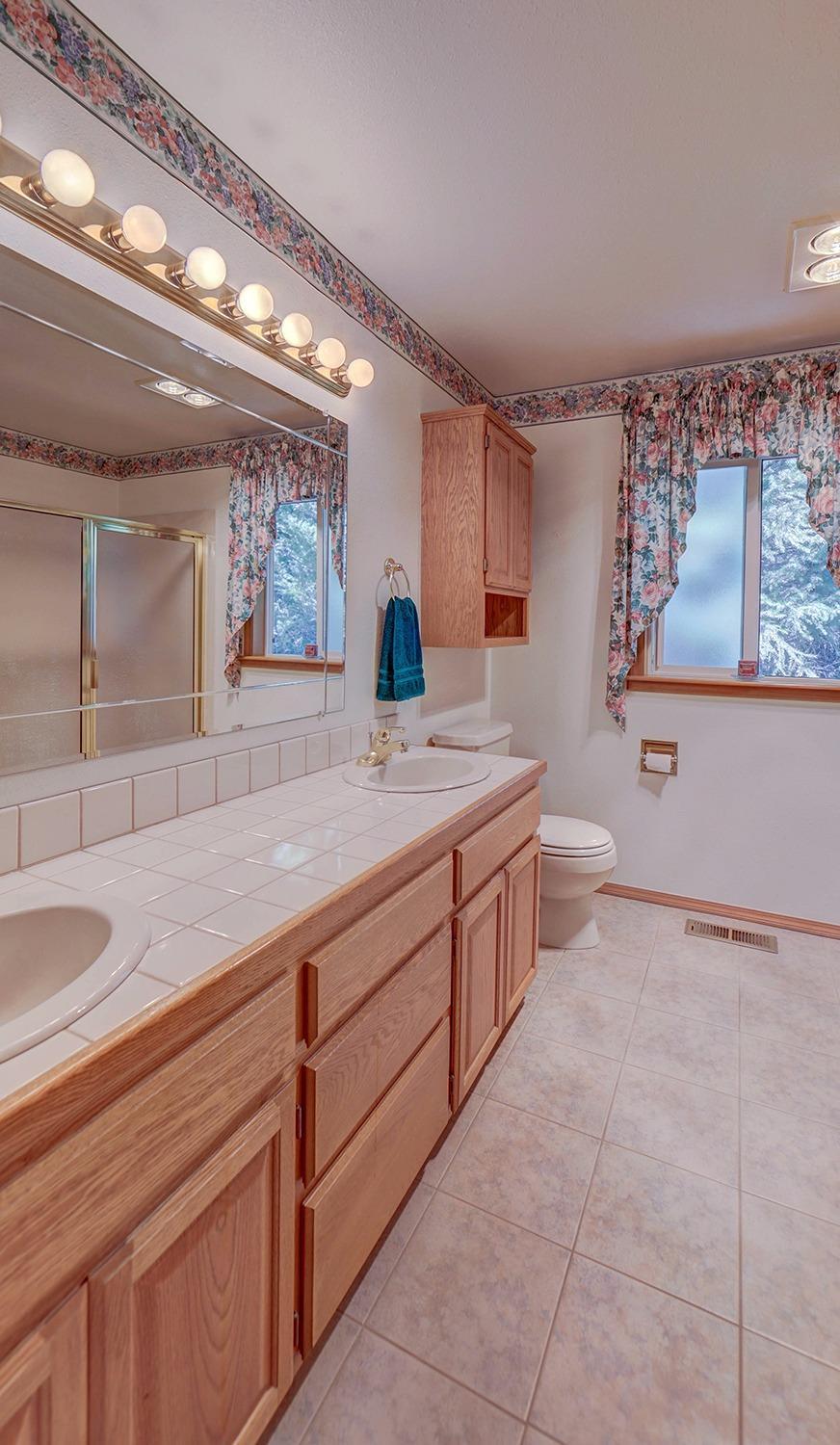 1790 Queens Branch Road Rogue River, OR 97537 - Photo 17 of 30 Additional Photo