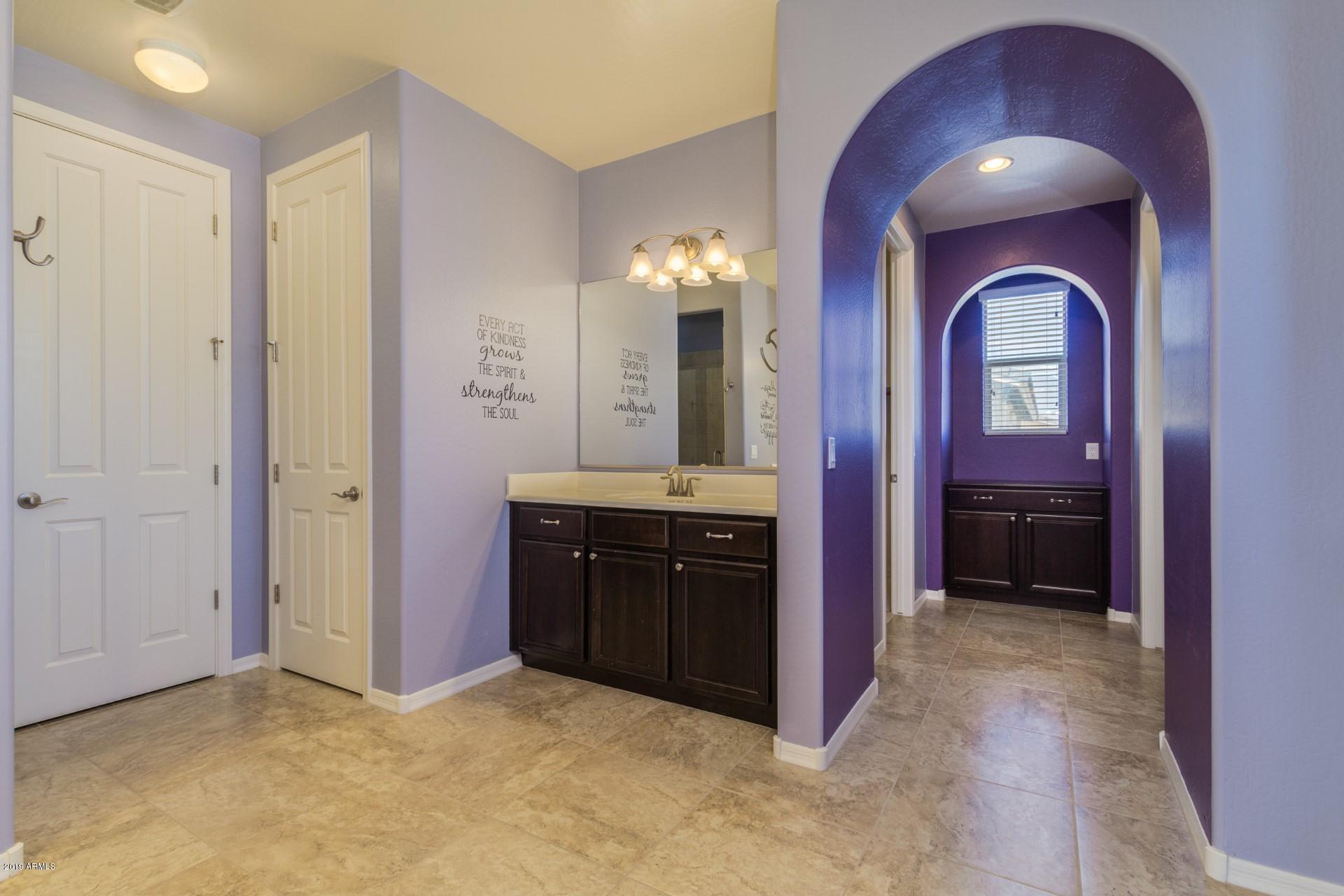 20876 West Stone Hill Road Buckeye, AZ 85396 - Photo 19 of 34 Master bath