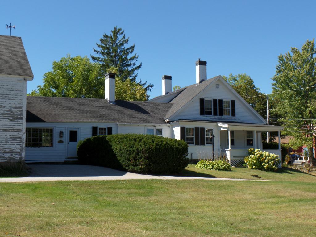 50 Concord Hill Road Pittsfield, NH 03263 - Photo 1 of 36 Gallery Image 1