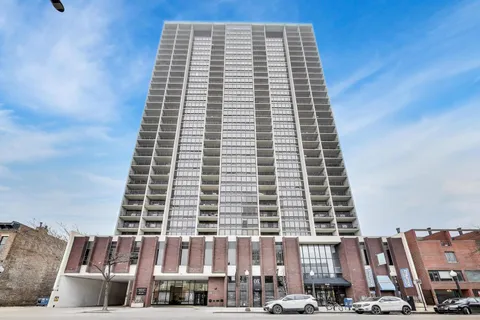 $440,000 | 1636 North Wells Street, Unit 2601, Chicago, IL 60614