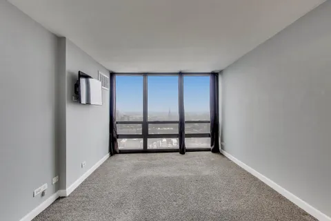 $440,000 | 1636 North Wells Street, Unit 2601, Chicago, IL 60614