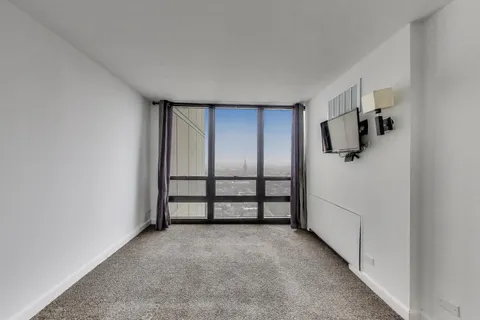 $440,000 | 1636 North Wells Street, Unit 2601, Chicago, IL 60614