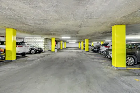 $440,000 | 1636 North Wells Street, Unit 2601, Chicago, IL 60614