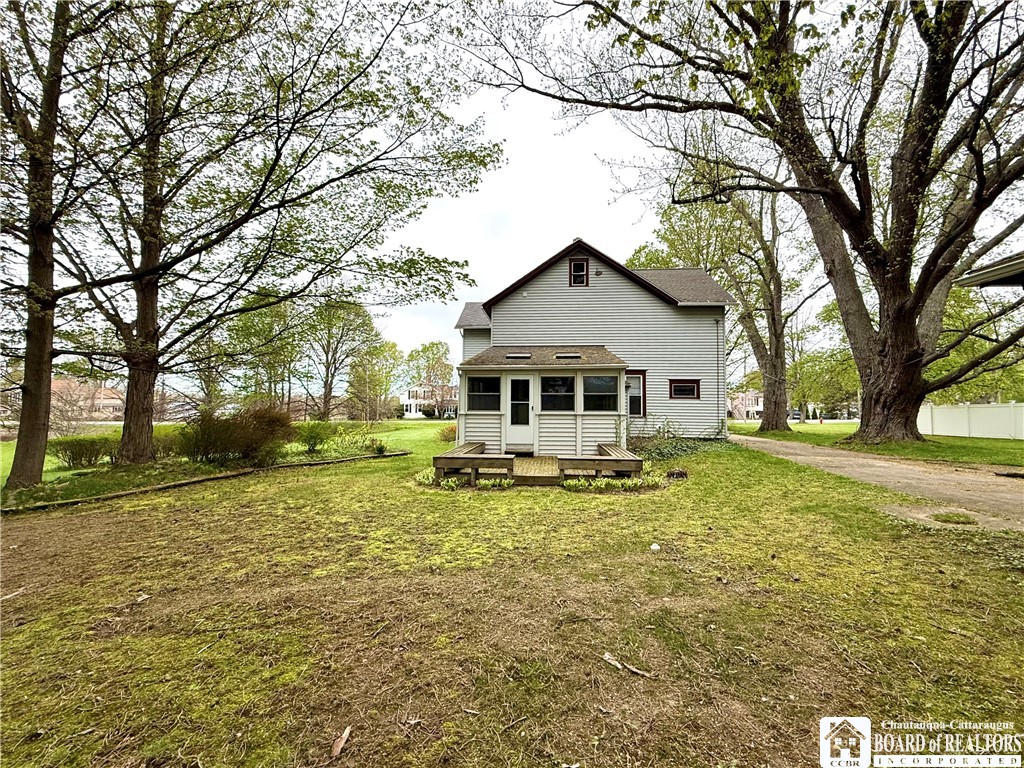 4571 West Main Road Pomfret, NY 14063 - Photo 7 of 37