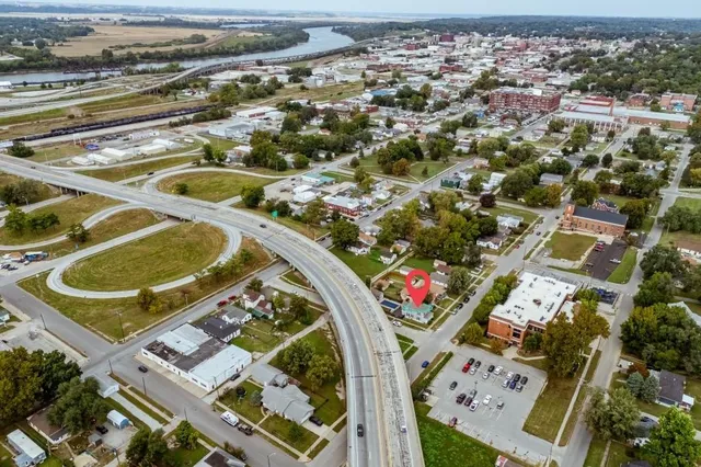 $222,500 | 1924 South 12th Street, St. Joseph, MO 64503