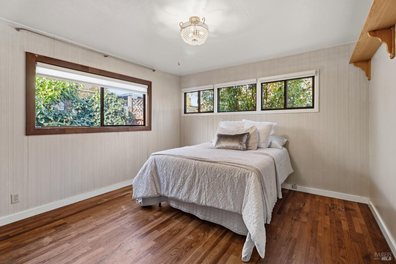 329 Jones Street Ukiah, CA 95482 - Photo 12 of 25 Bedroom 1