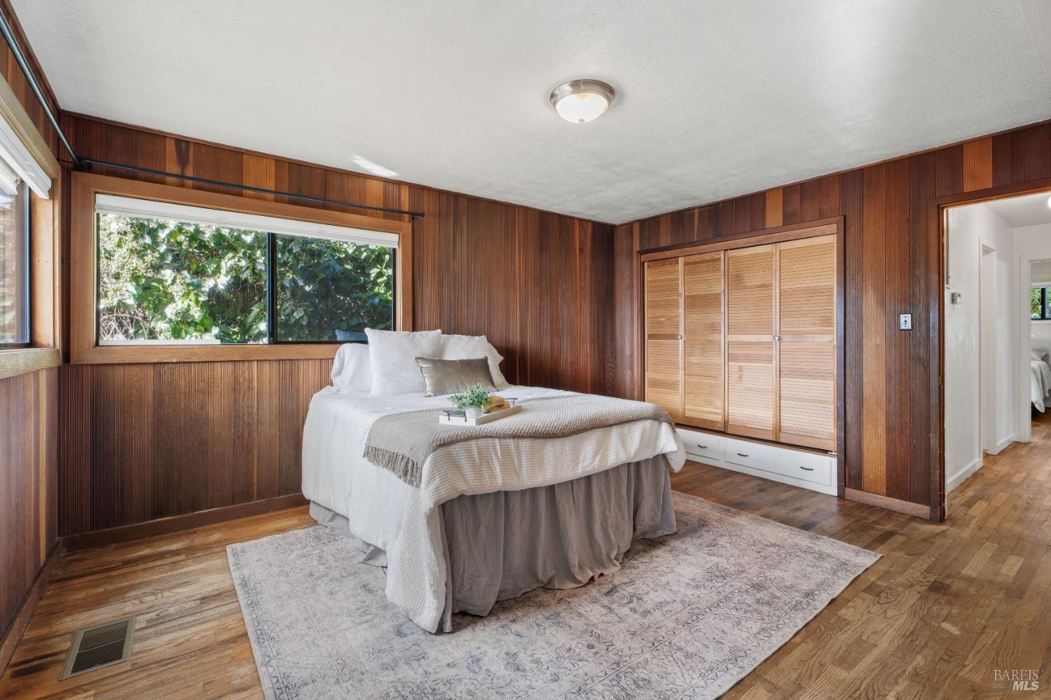 329 Jones Street Ukiah, CA 95482 - Photo 17 of 25 Bedroom 3