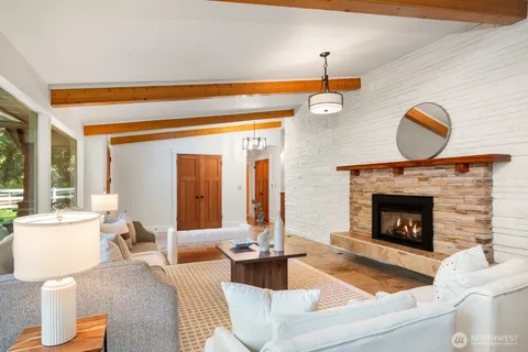 $2,895,000 | 16 Bridlewood Circle, Kirkland, WA 98033