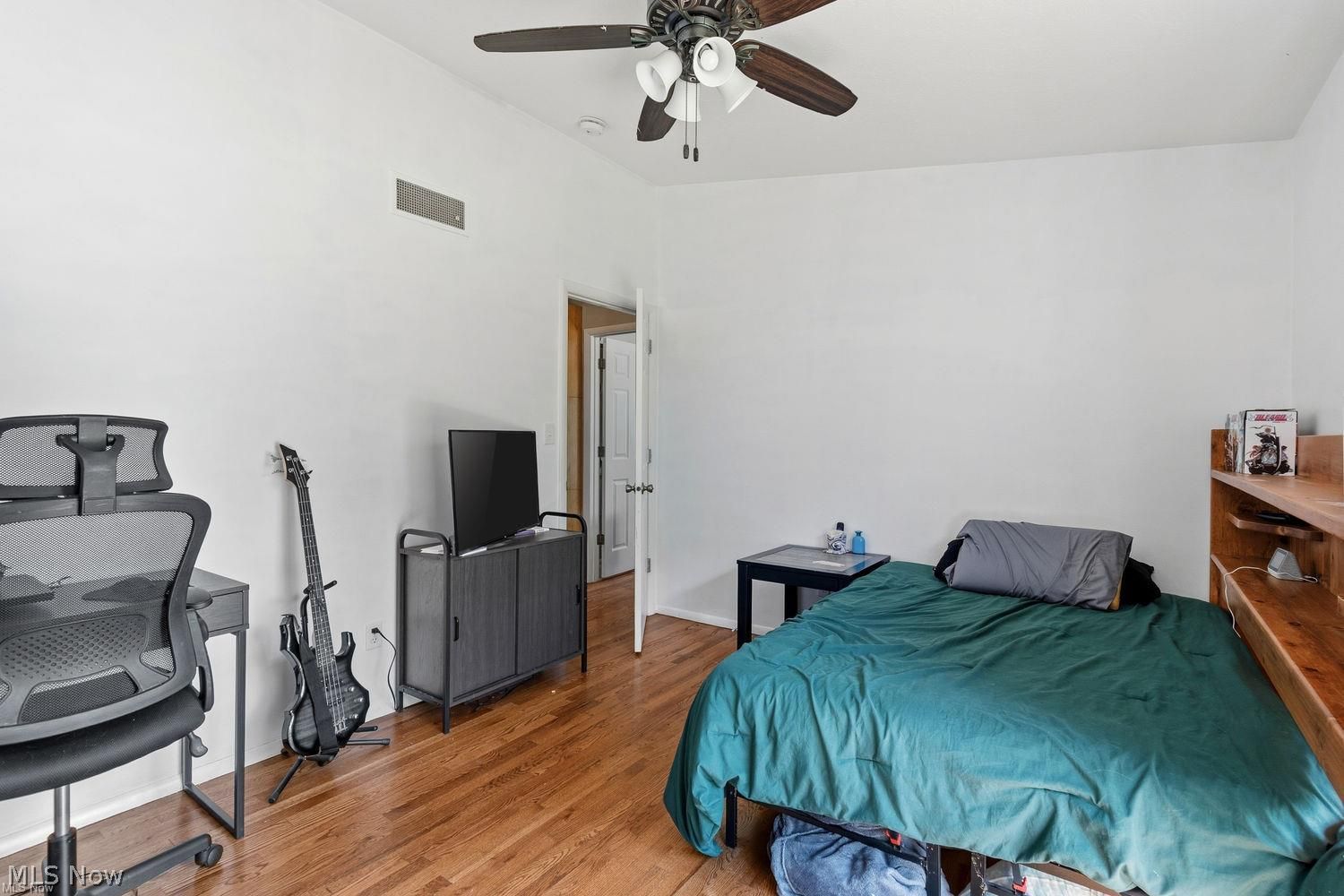 6885 Kepler Road Clinton, OH 44216 - Photo 22 of 42 Bedroom 2