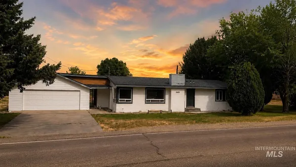$1,200,000 | 3819 South Montana Avenue, Caldwell, ID 83605