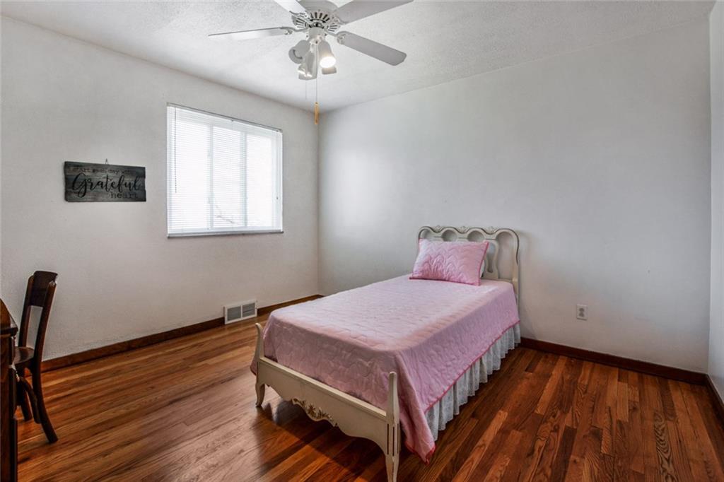 196 Crestview Road Penn Hills, PA 15235 - Photo 15 of 22 Bedroom 3.