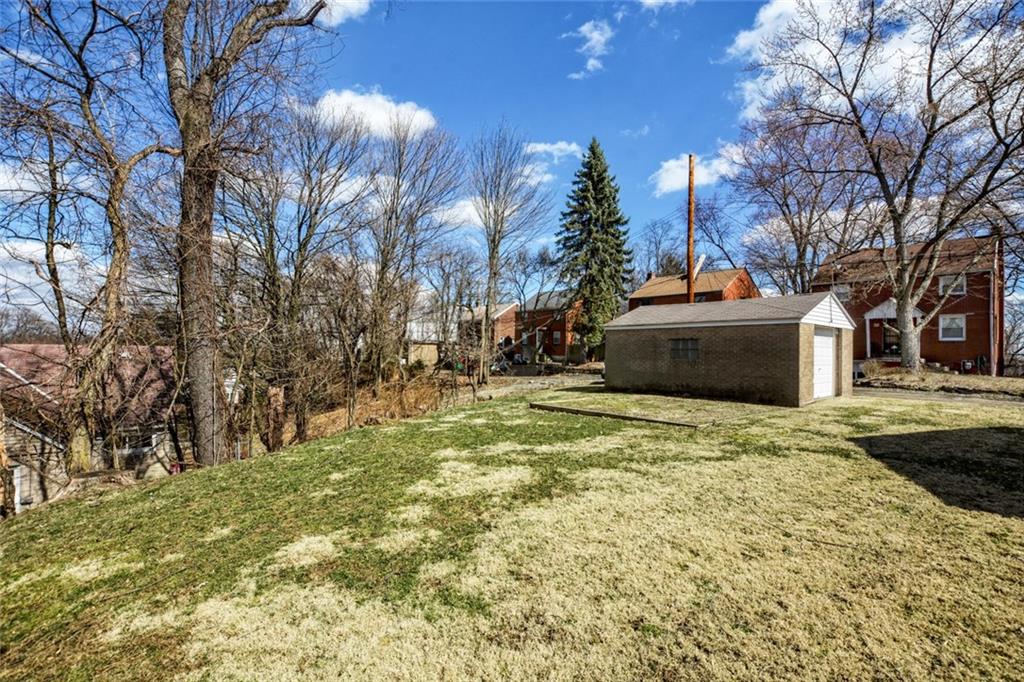 196 Crestview Road Penn Hills, PA 15235 - Photo 21 of 22 Gallery Image 21