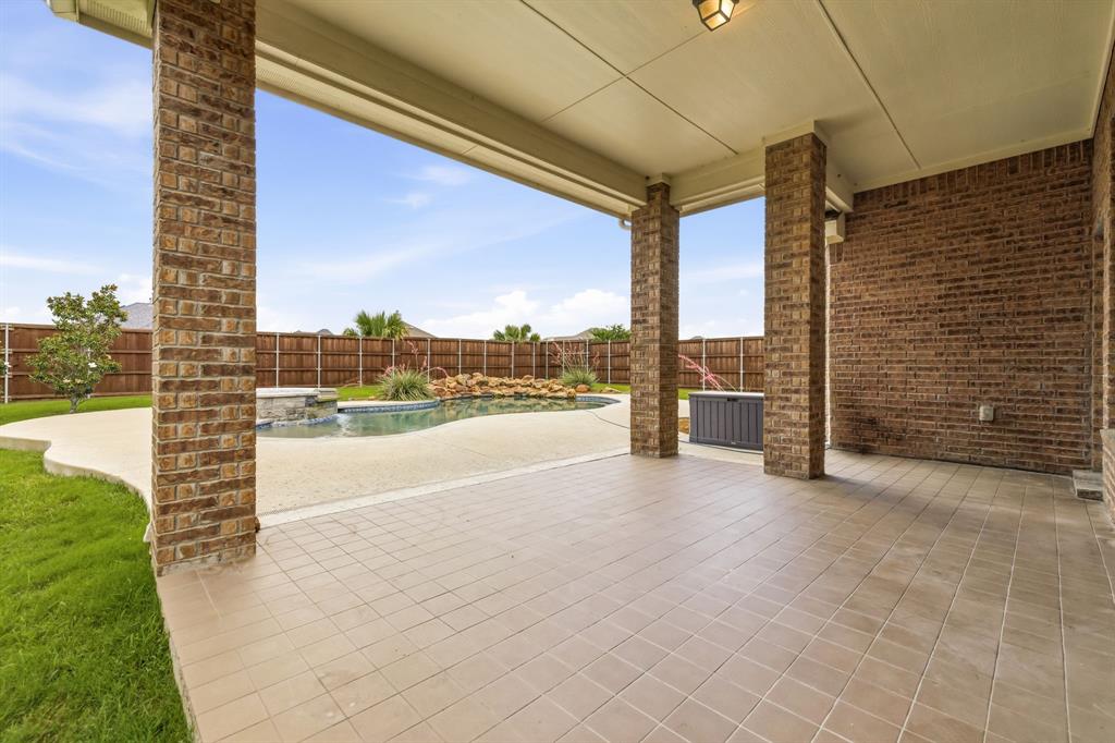 5115 Live Oak Drive Sachse, TX 75048 - Photo 32 of 40