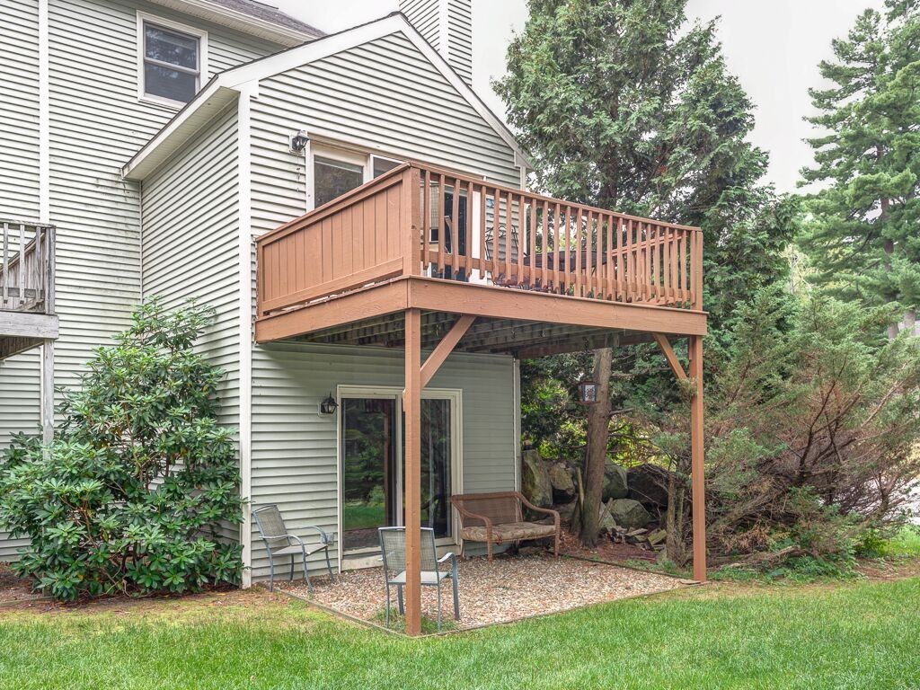 17 Cove Road, Unit 17 Hubbardston, MA 01452 - Photo 6 of 33 Gallery Image 6