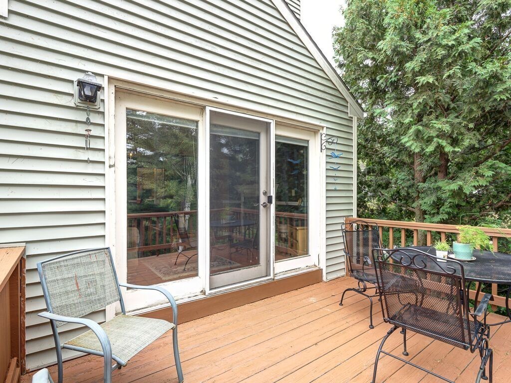 17 Cove Road, Unit 17 Hubbardston, MA 01452 - Photo 7 of 33 Gallery Image 7