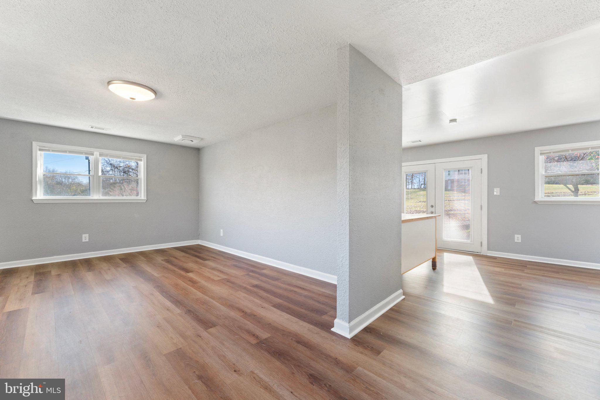 9491 Shiloh Church Road Rixeyville, VA 22737 - Photo 9 of 55 Living Room