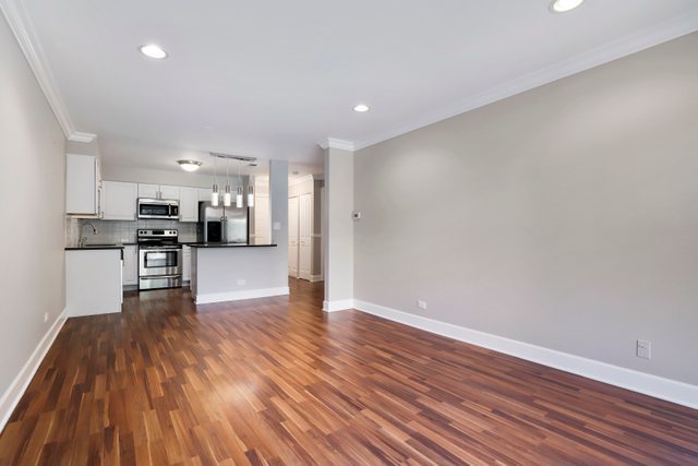 1400 North Elmhurst Road, Unit 217 Mount Prospect, IL 60056 - Photo 8 of 22