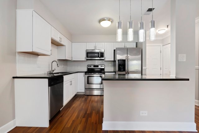 1400 North Elmhurst Road, Unit 217 Mount Prospect, IL 60056 - Photo 9 of 22