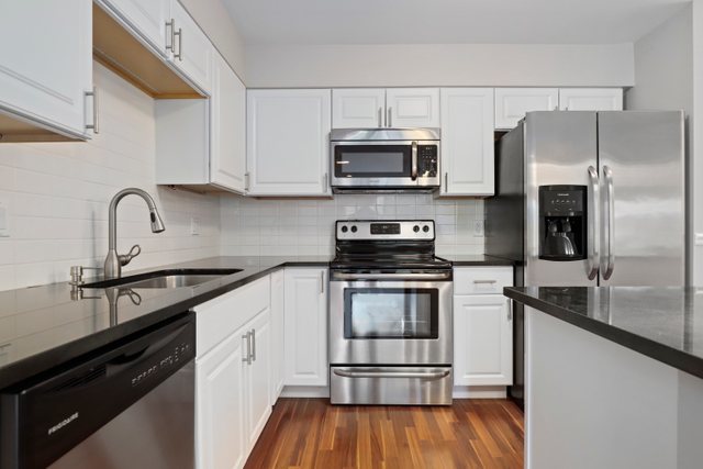 1400 North Elmhurst Road, Unit 217 Mount Prospect, IL 60056 - Photo 10 of 22