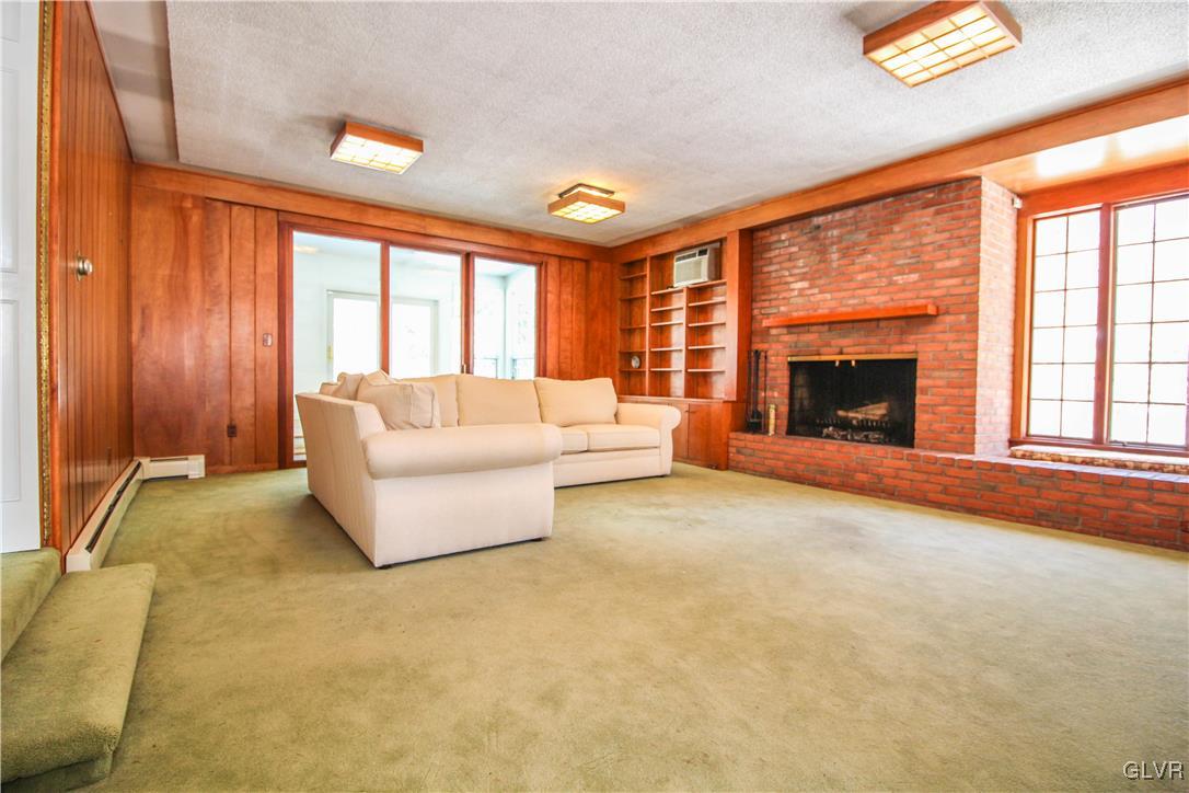 505 East Macada Road Bethlehem, PA 18017 - Photo 5 of 50 Gallery Image 5