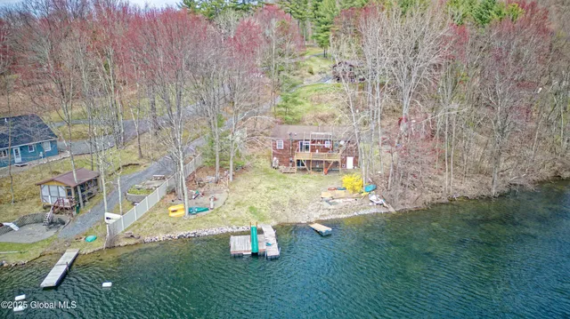 $300,000 | 200 Summit Lake Road, Argyle, NY 12809