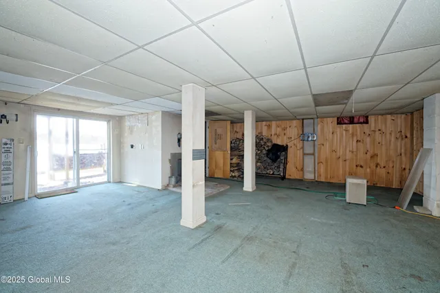 $300,000 | 200 Summit Lake Road, Argyle, NY 12809