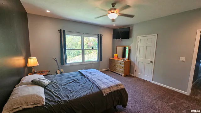 $450,000 | 1915 Highway 67, Meredosia, IL 62665