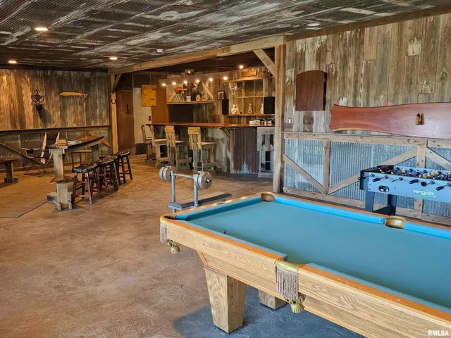 $450,000 | 1915 Highway 67, Meredosia, IL 62665