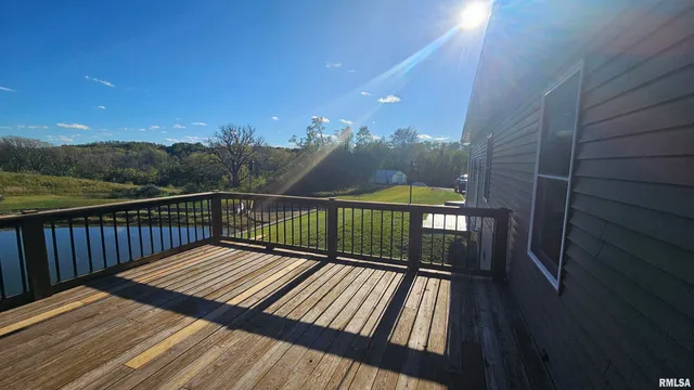 $450,000 | 1915 Highway 67, Meredosia, IL 62665